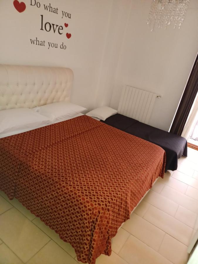 San Sebastiano Apartment Bari Eksteriør billede
