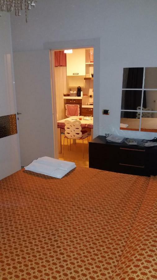 San Sebastiano Apartment Bari Eksteriør billede